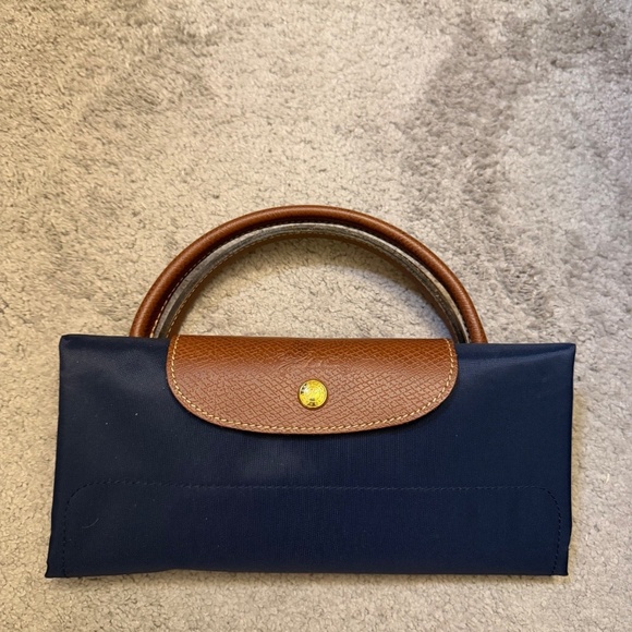 Longchamp Le Pliage Large Travel Tote 18" - Picture 3 of 4